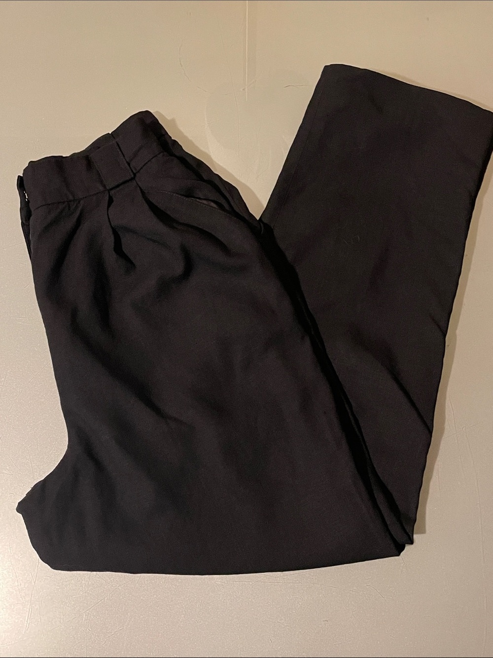 JH Collectibles Black Pleated Men's Dress Pants